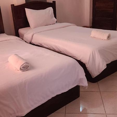 Thip Phavanh Guesthouse Muang Pakbèng エクステリア 写真