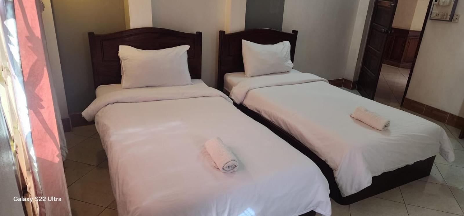 Thip Phavanh Guesthouse Muang Pakbèng エクステリア 写真