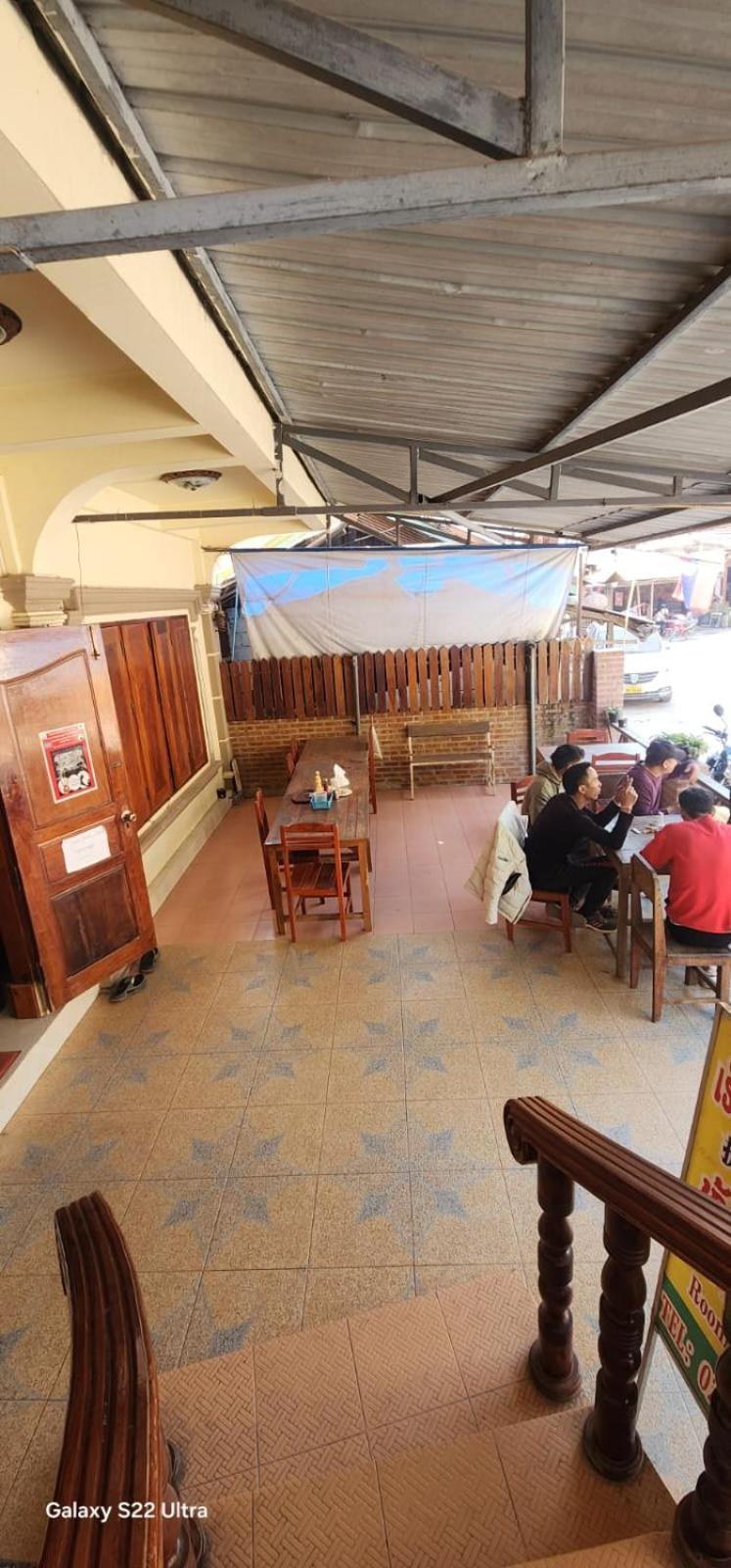 Thip Phavanh Guesthouse Muang Pakbèng エクステリア 写真